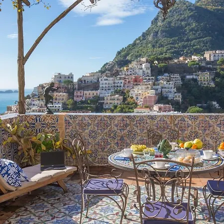 Estate4home - Palazzo Crocione Villa *