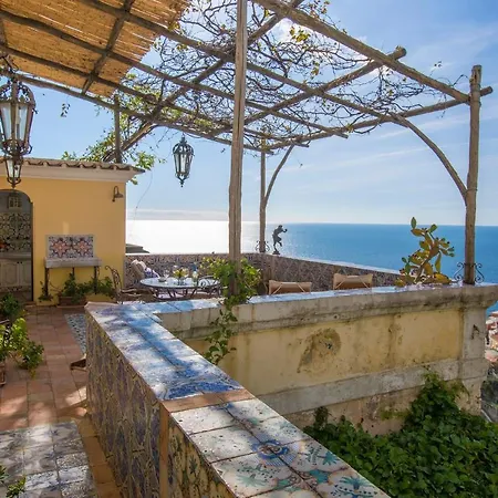 Estate4home - Palazzo Crocione