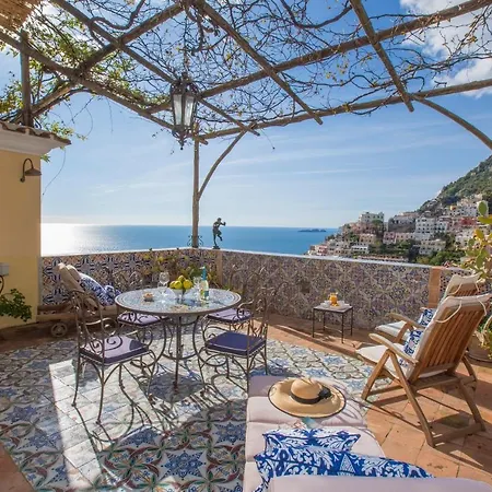 Estate4home - Palazzo Crocione Villa *