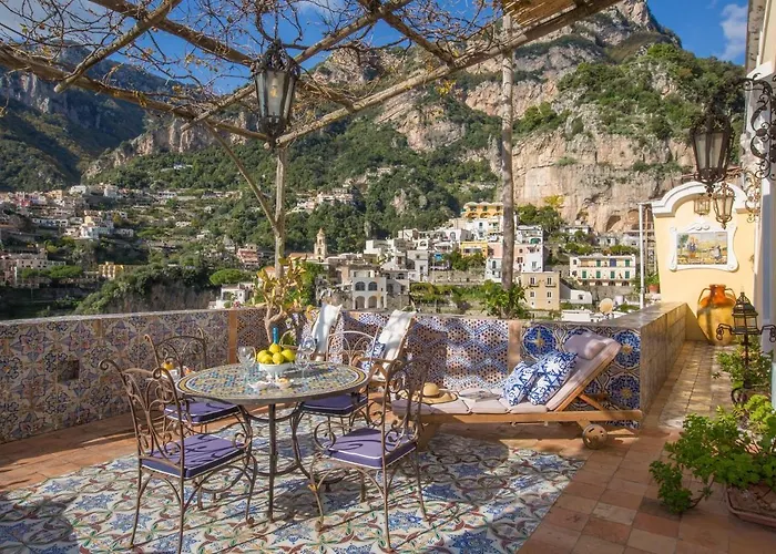 Estate4home - Palazzo Crocione Villa